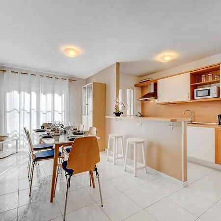 100m To A Spacious Apartm * Playa San Juan