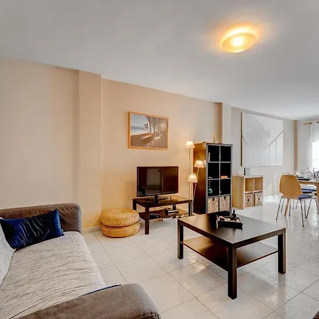 アパート 100m To A Spacious Apartm プラヤ・デ・サン・ファン